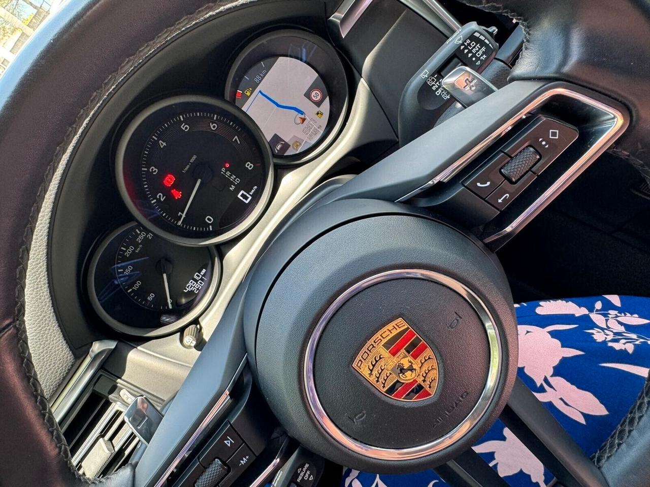 Porsche Macan 2.0 RESTAYLING UNICO PROPRIETARIO IVA ESPOSTA