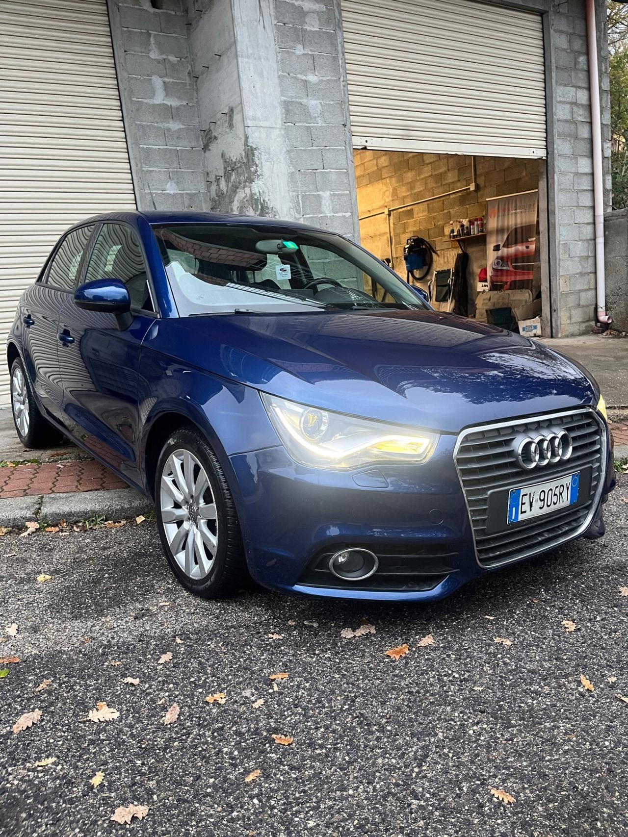 Audi A1 SPB 1.6 TDI S tronic Attraction