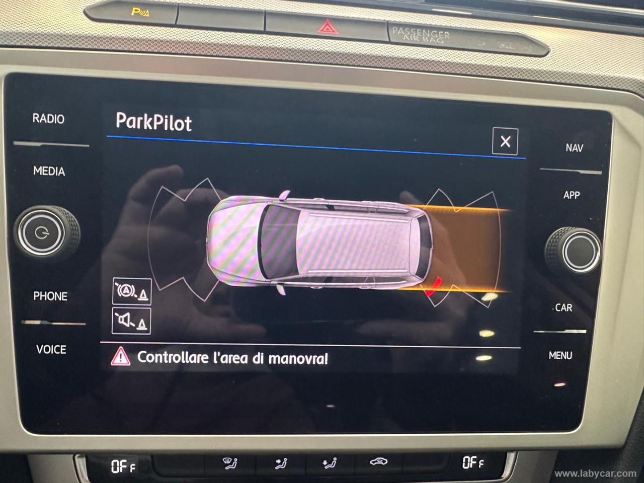 VOLKSWAGEN PASSAT VARIANT 1.6 TDI DSG BUSINESS BMT