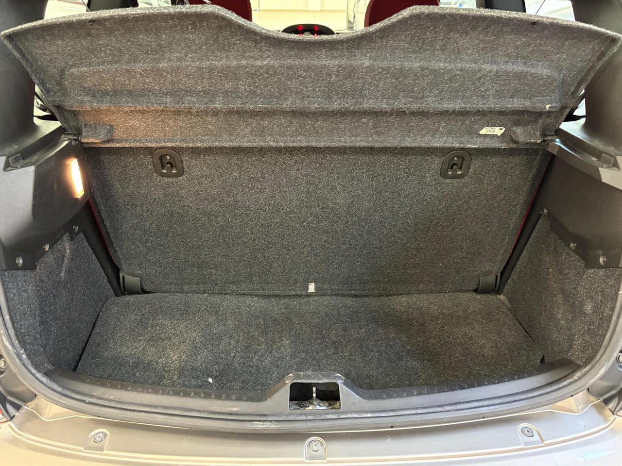 Lancia Ypsilon 1.2 16v Oro