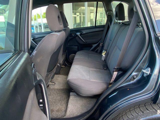 TOYOTA RAV 4 MY23 RAV4 2.0 Tdi D-4D Cat. 5Porte
