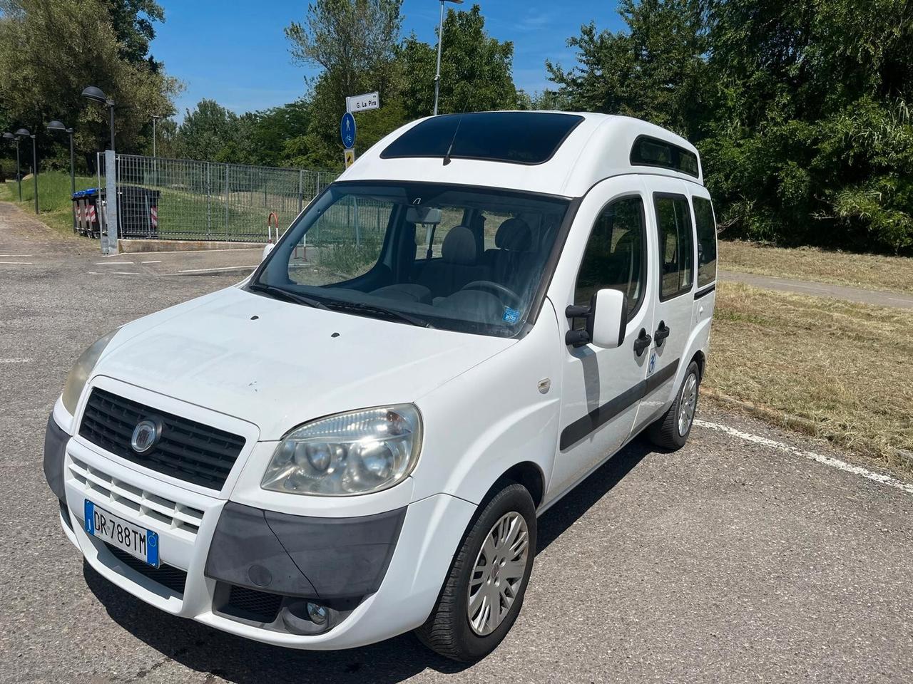 Fiat Doblo 1.3 MJT trasporto disabili - 2009