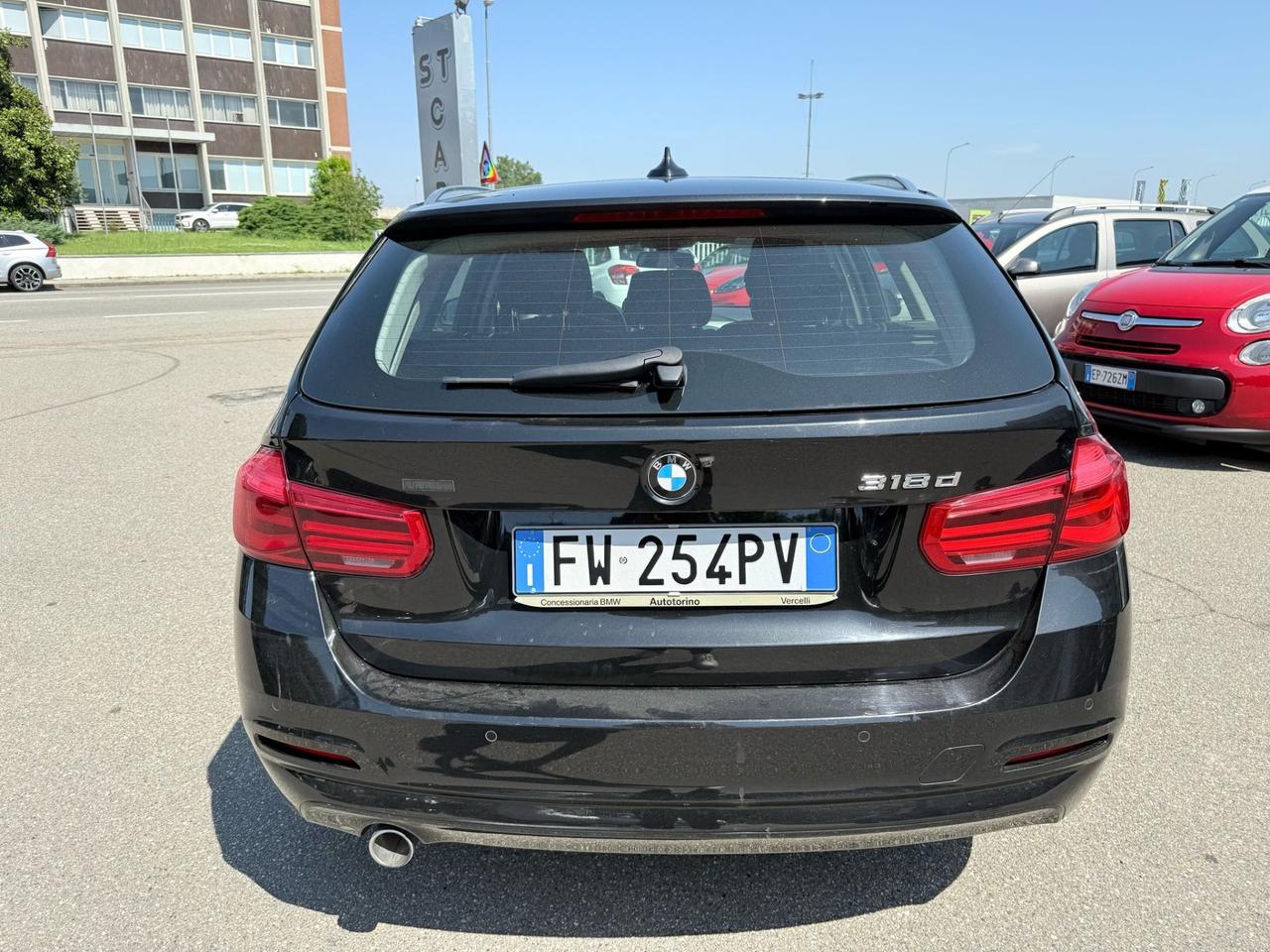 BMW 318d 150cv Business Advantage 2019