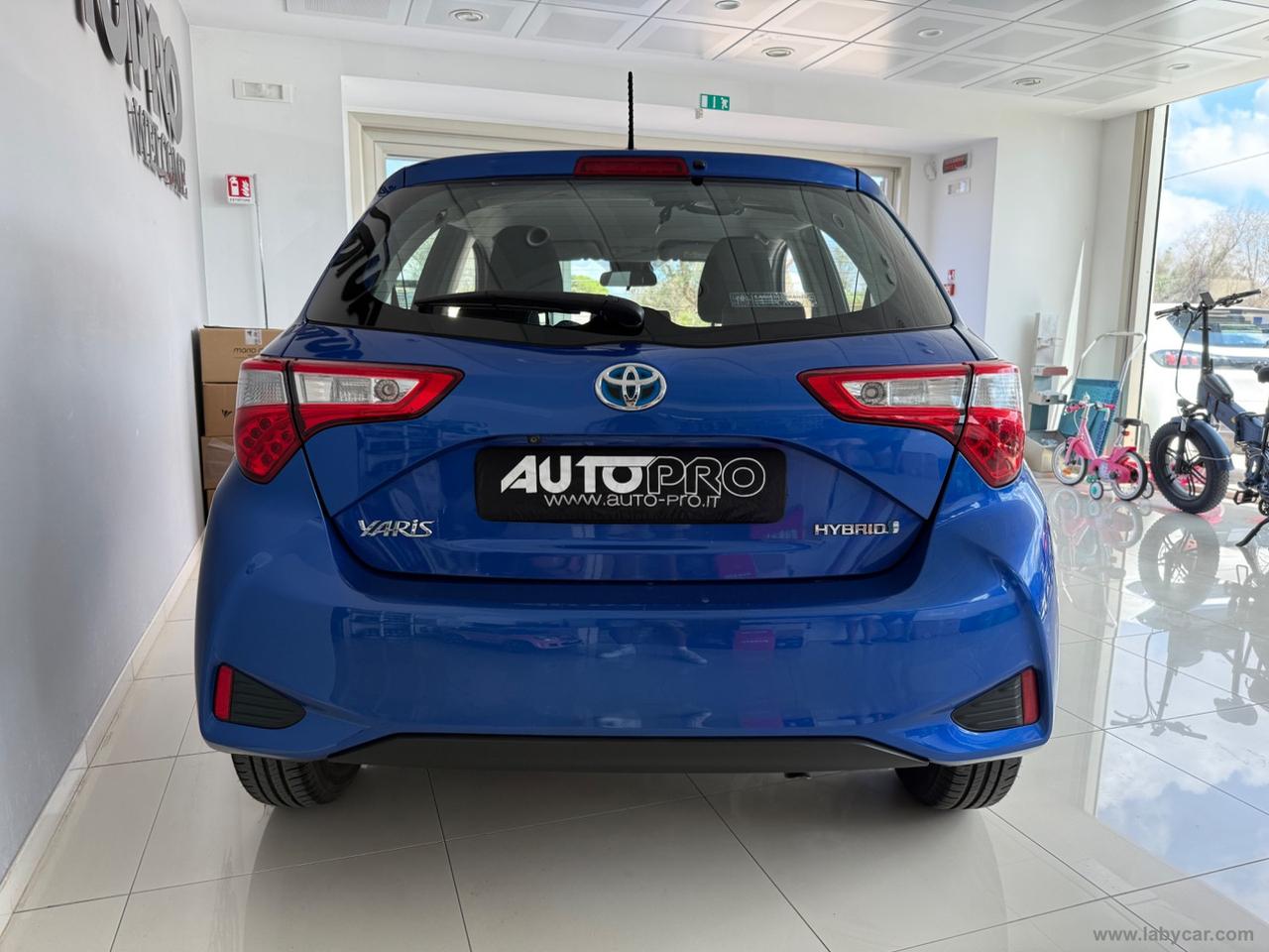 TOYOTA Yaris 1.5 Hybrid 5p. Cool
