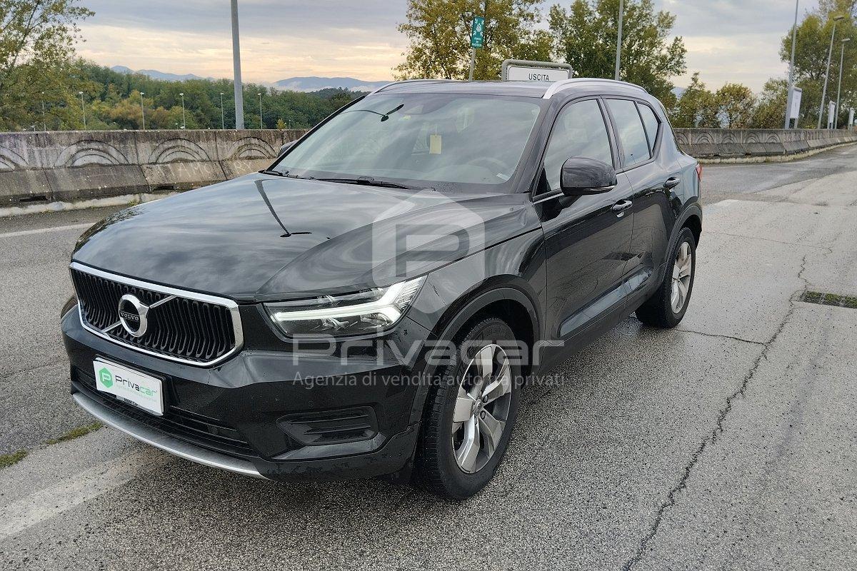 VOLVO XC40 T3 Momentum