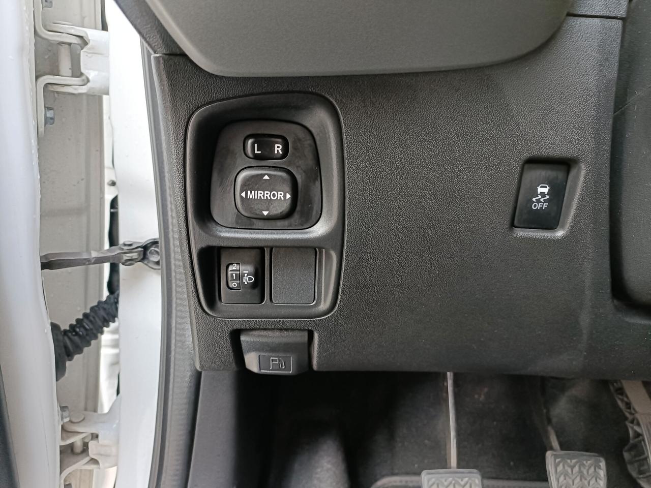 Toyota Aygo 1.0 VVT-i 69 CV 5 porte x-business