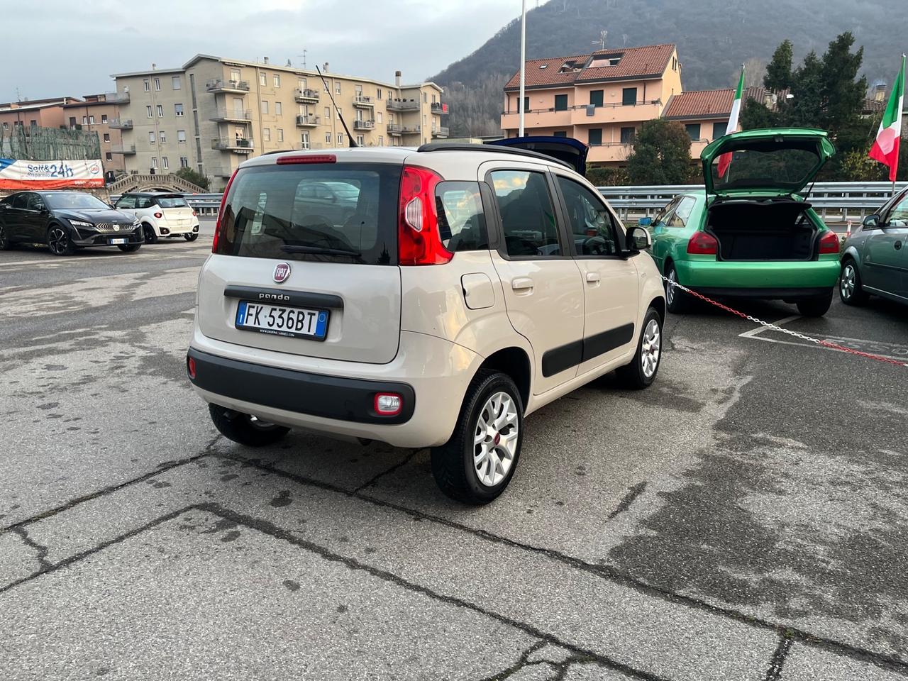 FIAT PANDA BENZINA/GPL - NEOPATENTATI