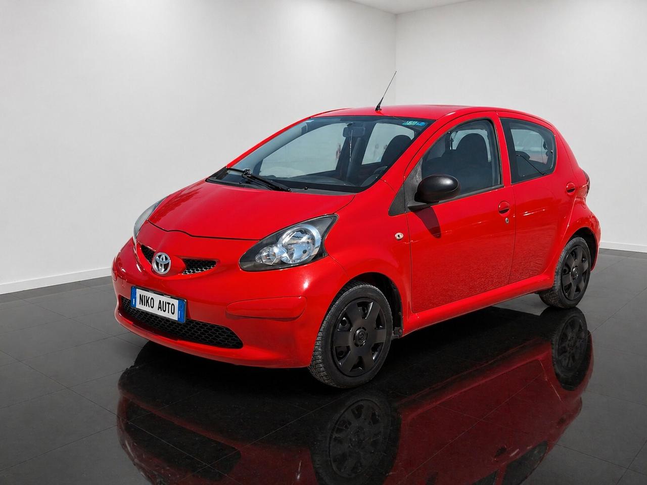 Toyota Aygo 2006 1.0 12V VVT-i 5 porte Sol BLUETOOTH KM CERTIFICATI NEOPATENTATI