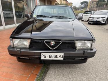 Alfa Romeo 75 2.0i Twin Spark