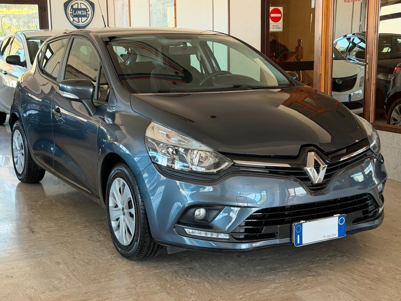 Renault Clio 1.5 DCI 90 cv. ENERGY BUSINESS (Nav)