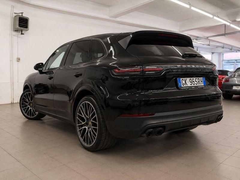 Porsche Cayenne 3.0 V6