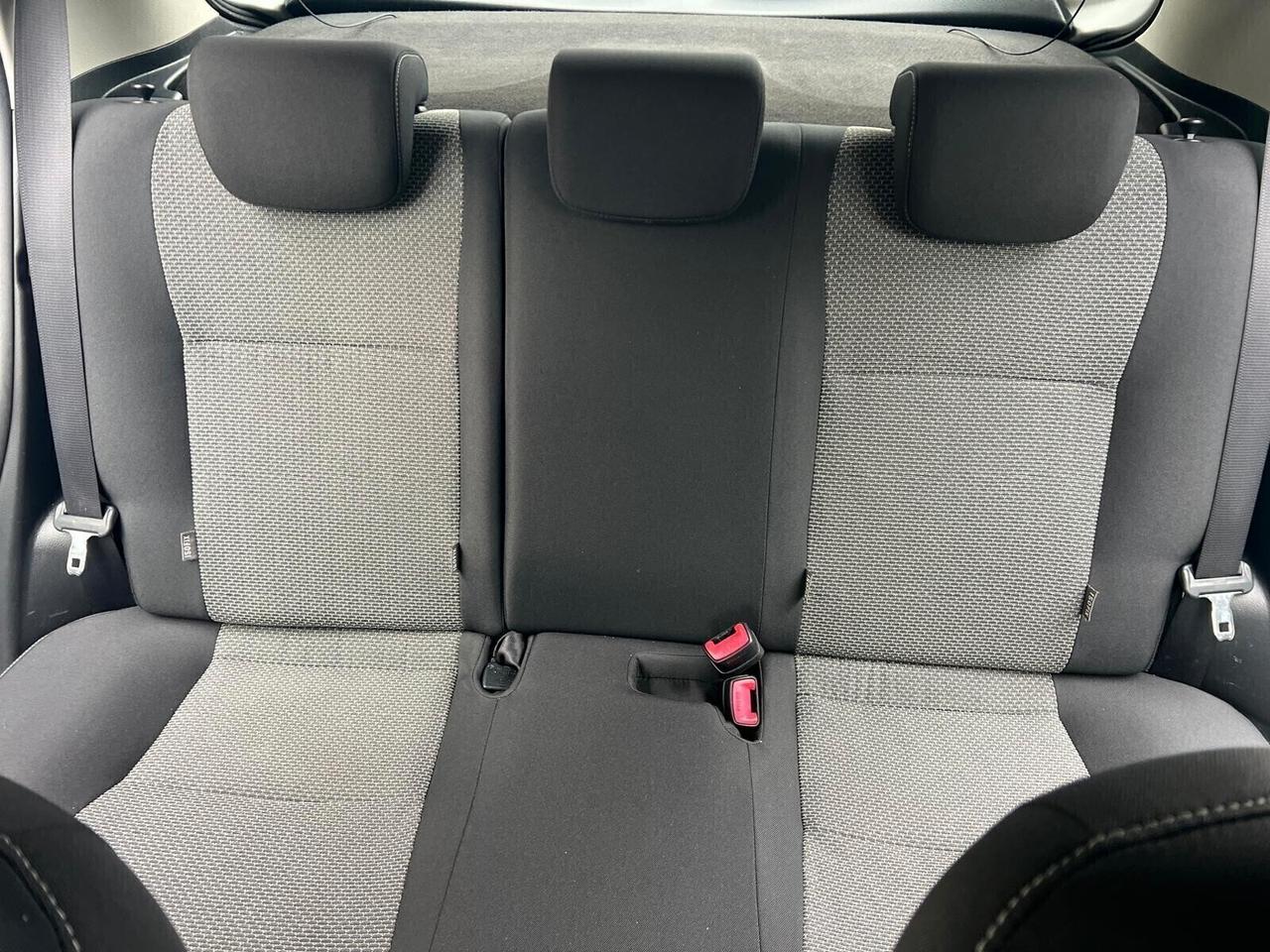 TOYOTA YARIS 1.5 HYBRID STYLE 5P NEOPATENTATI