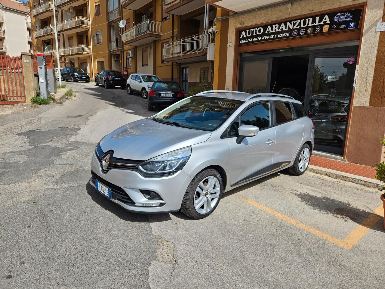 RENAULT CLIO SW 1500 DCI 90 CV NAVI KM CERTIFICATI