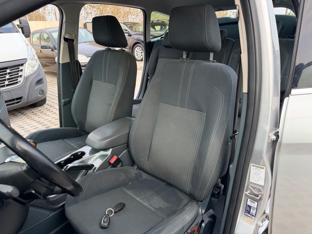 Ford C-Max 1.6 TDCi 115CV Titanium