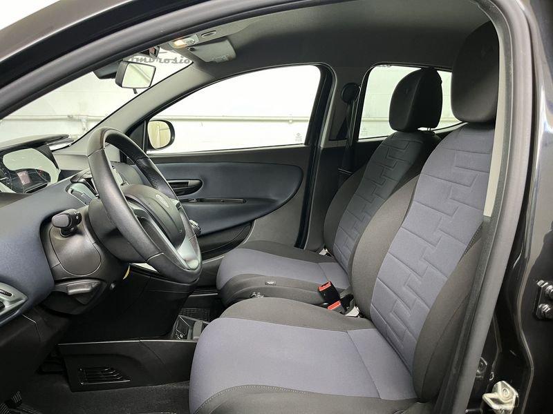 Lancia Ypsilon Ypsilon 1.0 FireFly 5 porte S&S Hybrid Gold TUA DA 149,00 EURO AL MESE