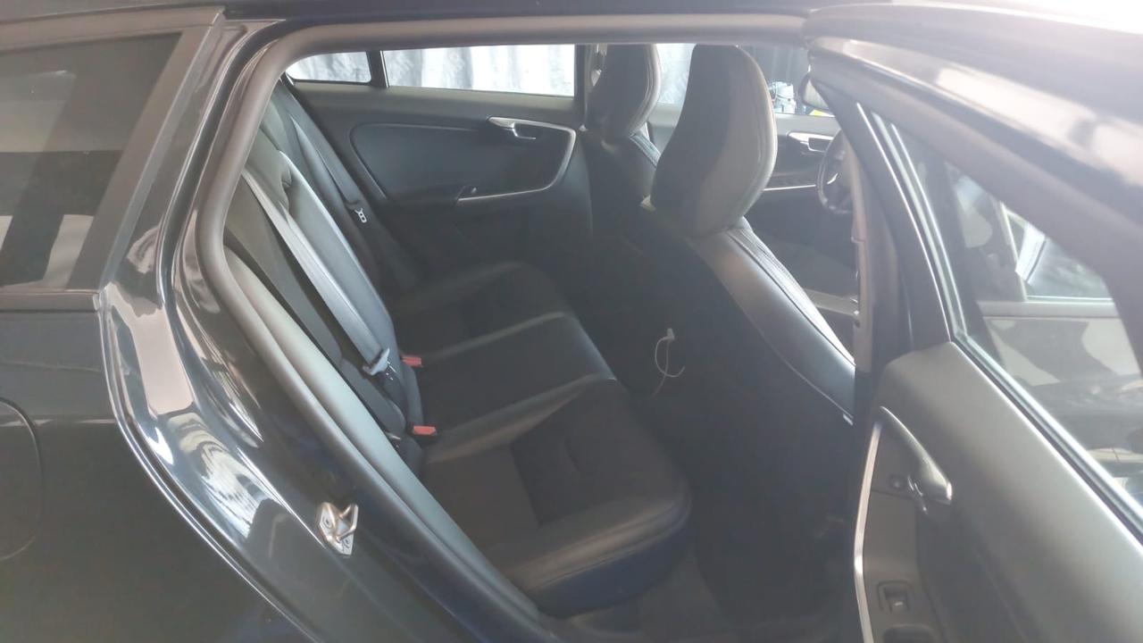Volvo V60 D5 sw cambio automatico garantita