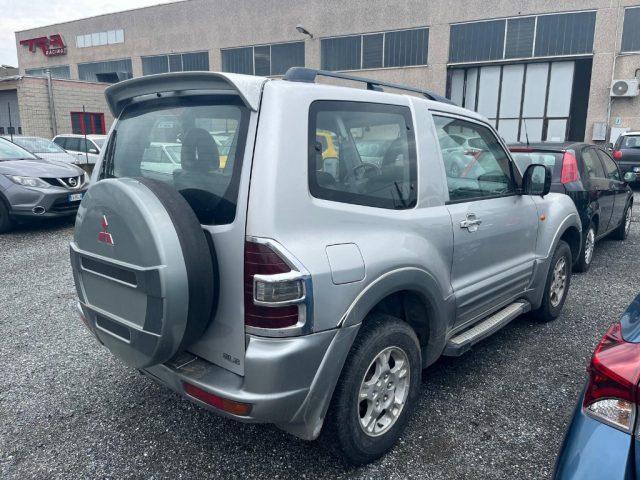 MITSUBISHI Pajero 3.2 16V DI-D 3p. GLS