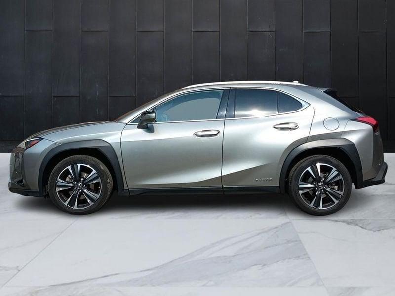 Lexus UX Hybrid Luxury 2WD