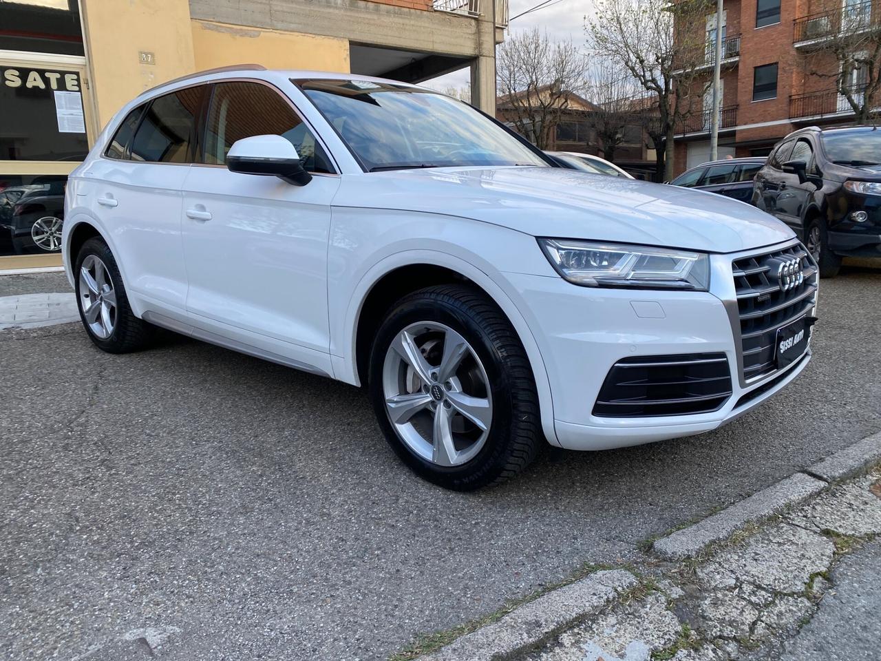 Audi Q5 2.0 TDI quattro S tronic Design Sport