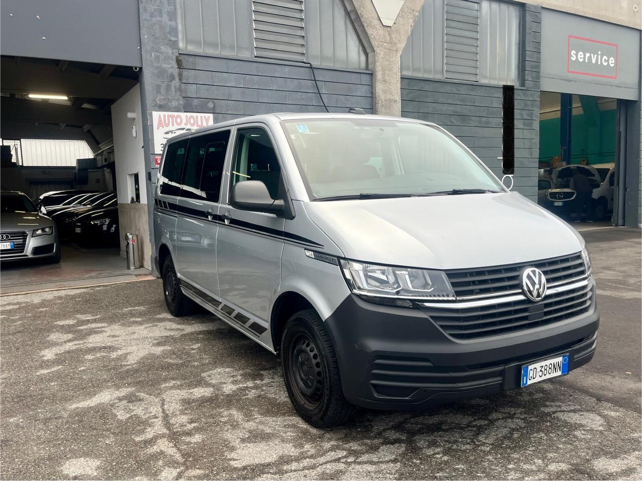 Volkswagen T6 Caravelle 2.0 TDI FWD 9 Posti
