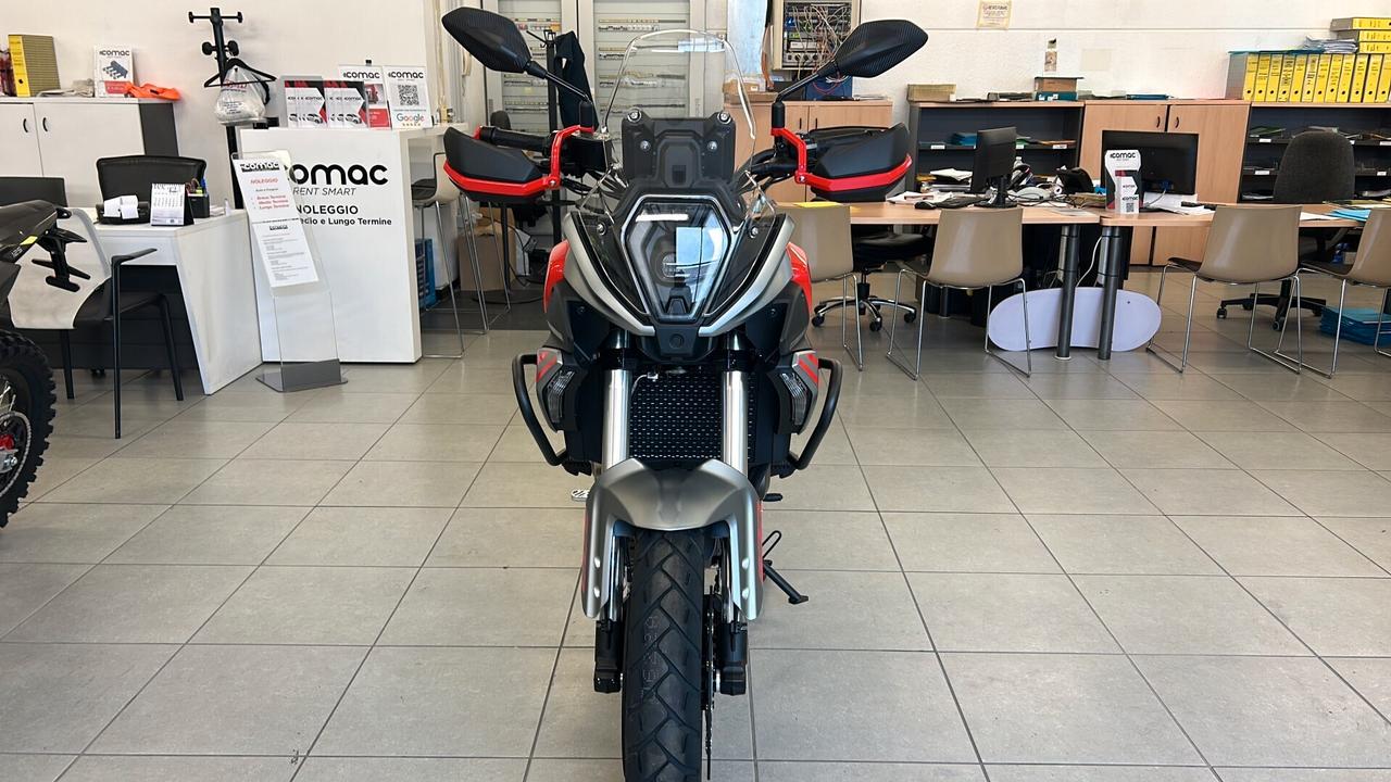 QJ Motor SRT600 SX PRONTA CONSEGNA