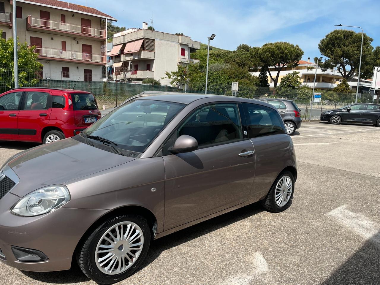 Lancia Ypsilon 1.4 Elle Ecochic GPL