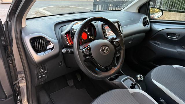 TOYOTA Aygo CONNECT 1.0 VVT-i 72CV 5P.X-PLAY MMT*24M.G.*R.CAM*