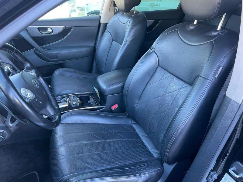 Infiniti QX70 3.0 diesel V6 GT AUTOMATICO -PELLE-NAVI--XENO