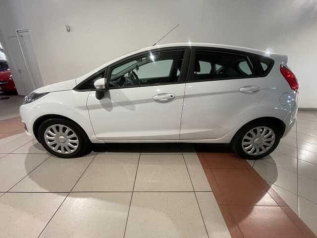 Ford Fiesta 1.2 82 CV 5 porte