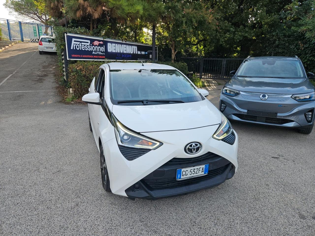 Toyota Aygo Connect 1.0 VVT-i 72 CV 5 porte