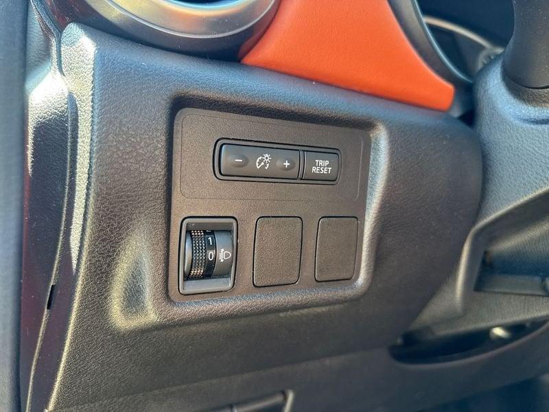 Nissan Micra 1.0 Acenta 71cv