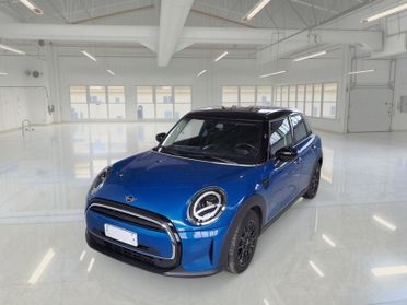 MINI COOPER CLASSIC AUTO 5 PORTE BERLINA