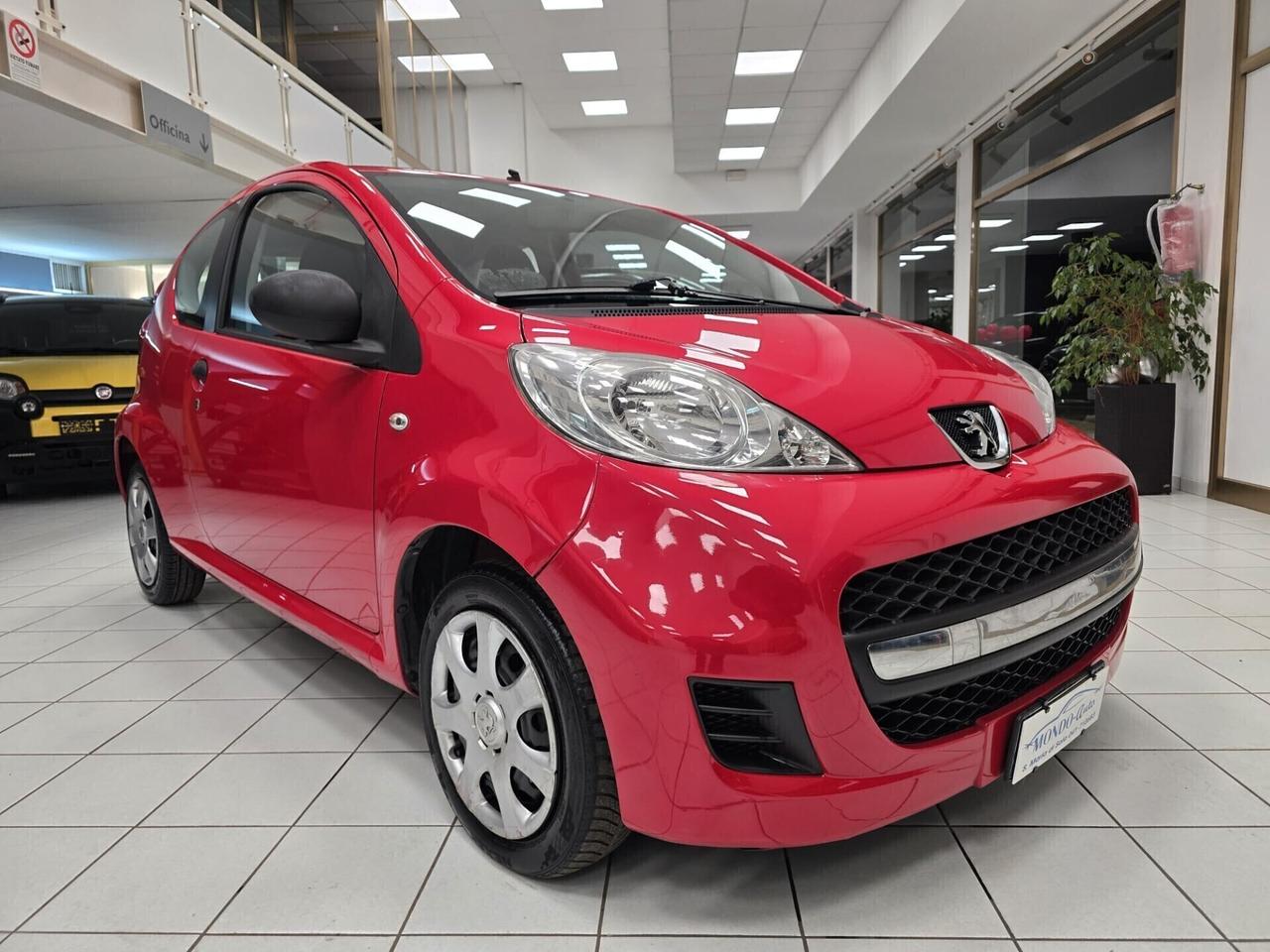 Peugeot 107 3 porte Desir 2010 OK NEOPATENTATI