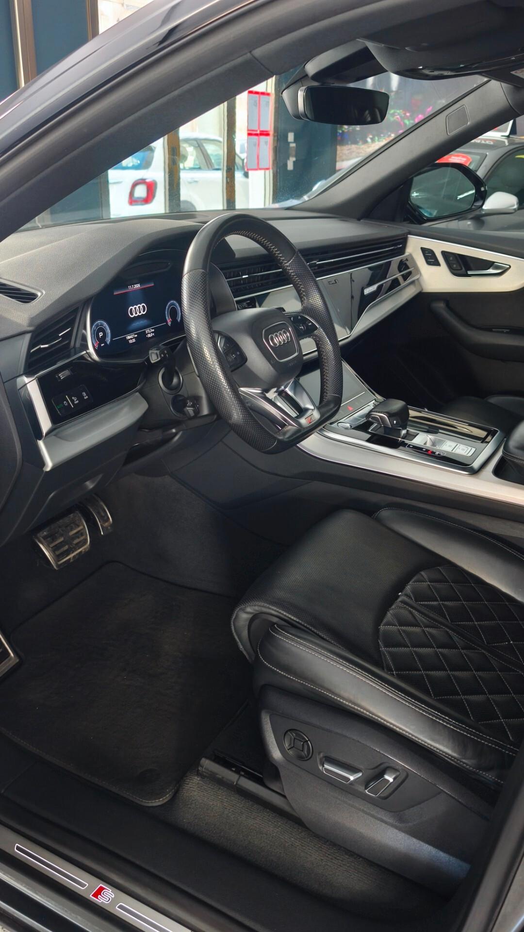 Audi Q8 50 TDI 286 CV quattro tiptronic S-line STRAFULL