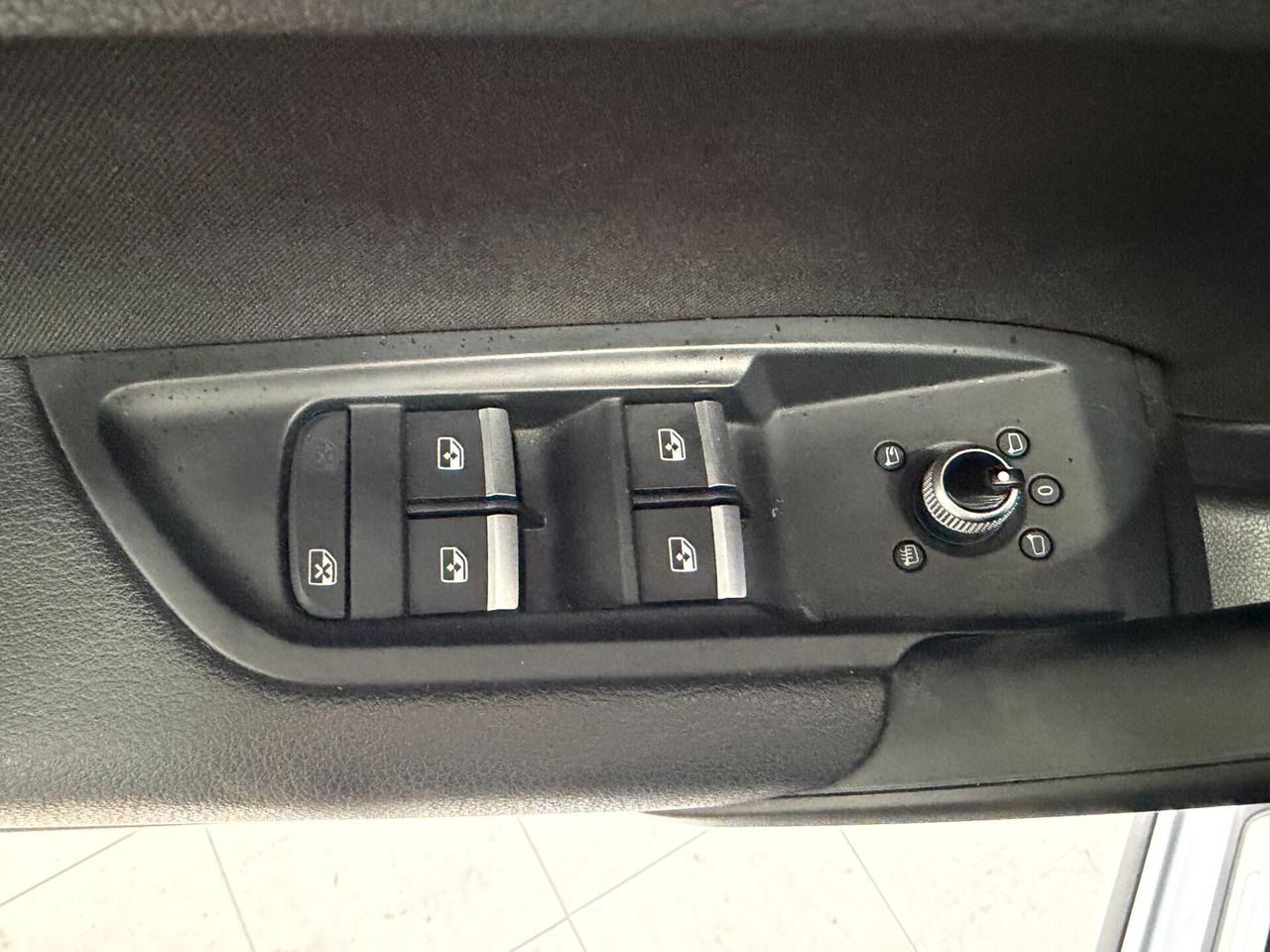 Audi Q5 2.0 TFSI quattro S tronic Business Sport KM 112000