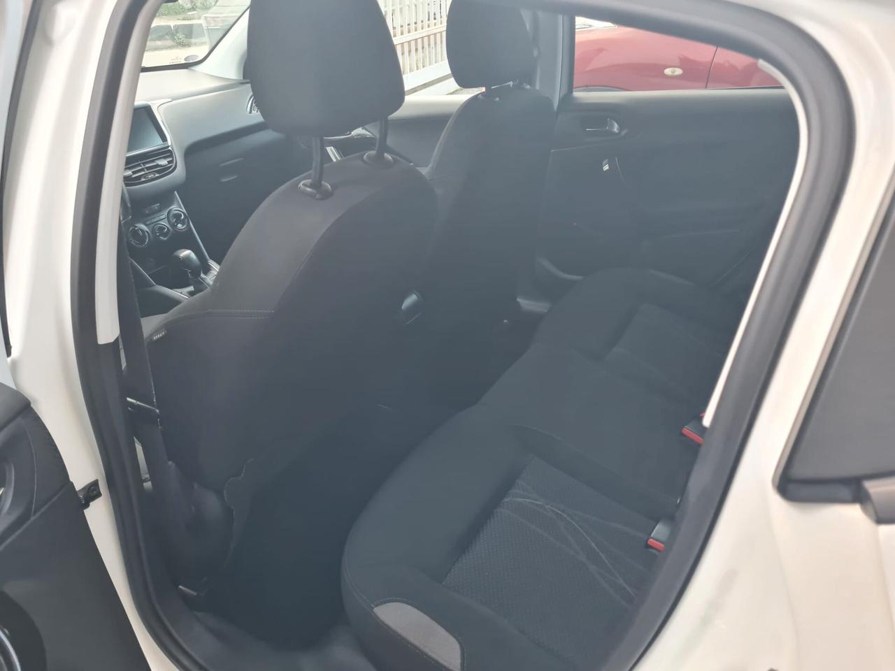 Peugeot 208 1.2 VTi 82 CV 5P Allure