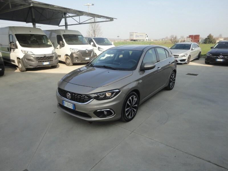 FIAT Tipo (2015-->) Tipo 1.4 5 porte Lounge