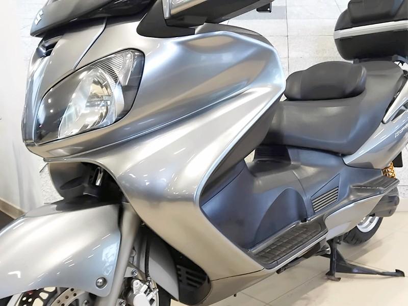 Suzuki Burgman 650 Executive