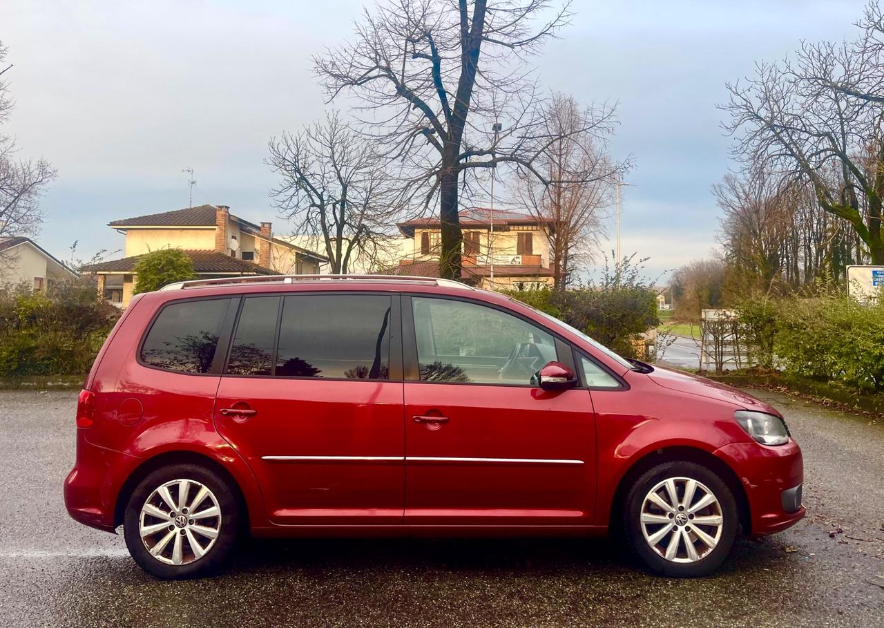 Volkswagen Touran Business 2.0 TDI 140 CV Highline