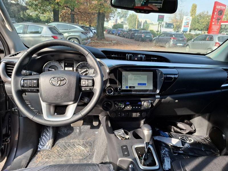 Toyota Hilux 2.4 D-4D A/T 4WD 4 porte Doppia Cabina Executive