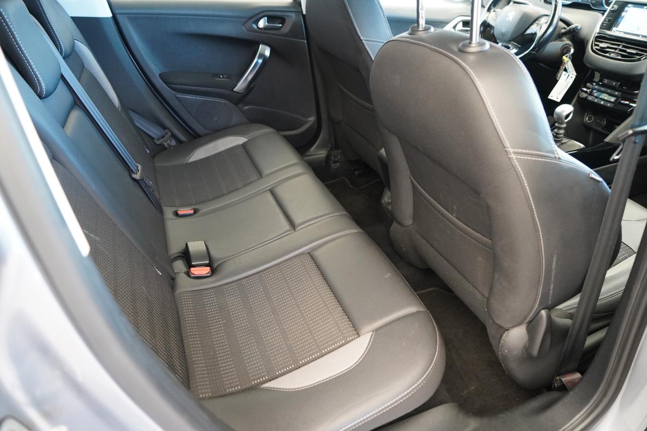 Peugeot 2008 1.6 BlueHDi 120 Allure
