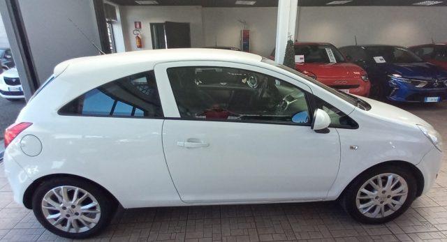 OPEL Corsa 1.2 80CV 3 porte GPL-TECH Club