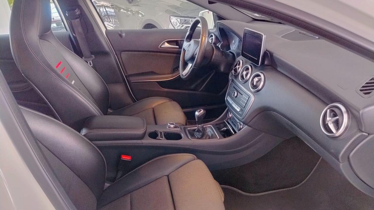 Mercedes-benz A 180 A 180 d Sport