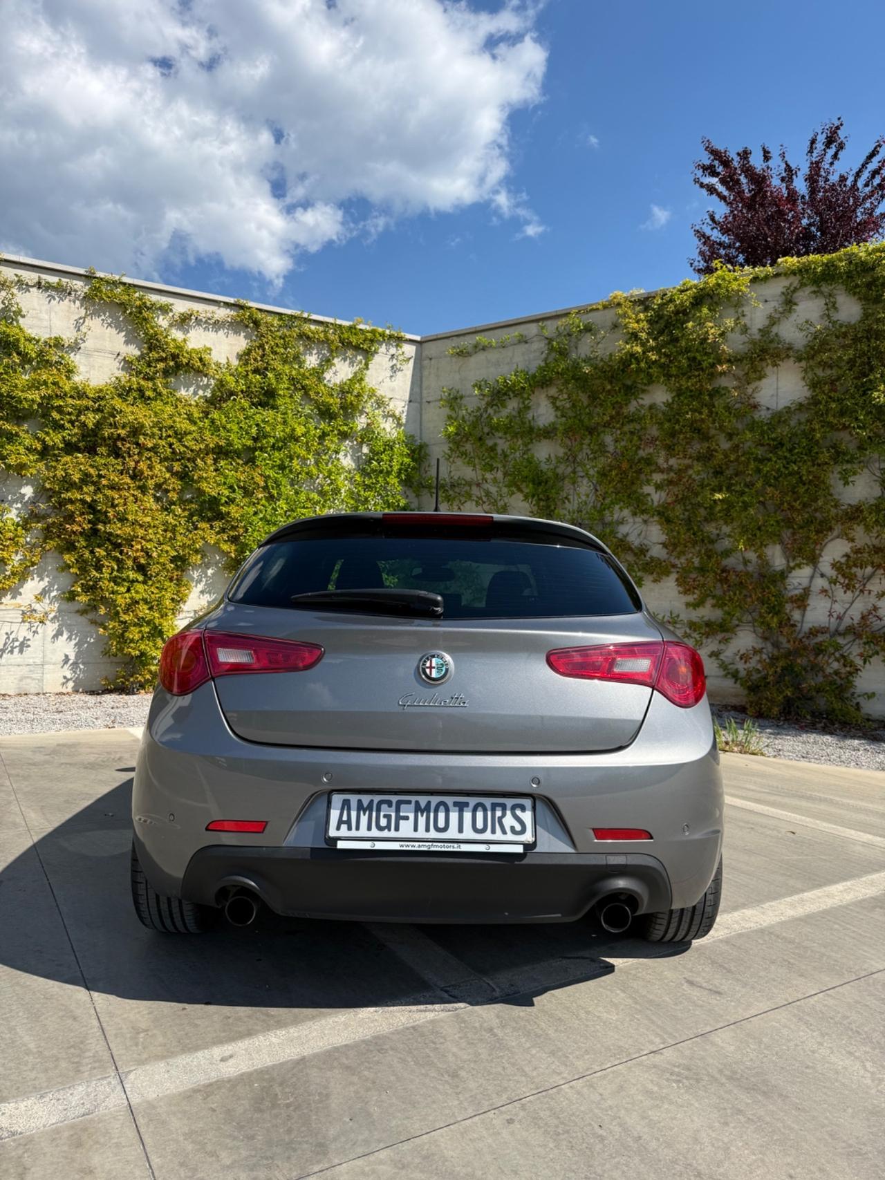 Alfa Romeo Giulietta 1750 TBi Quadrifoglio Verde