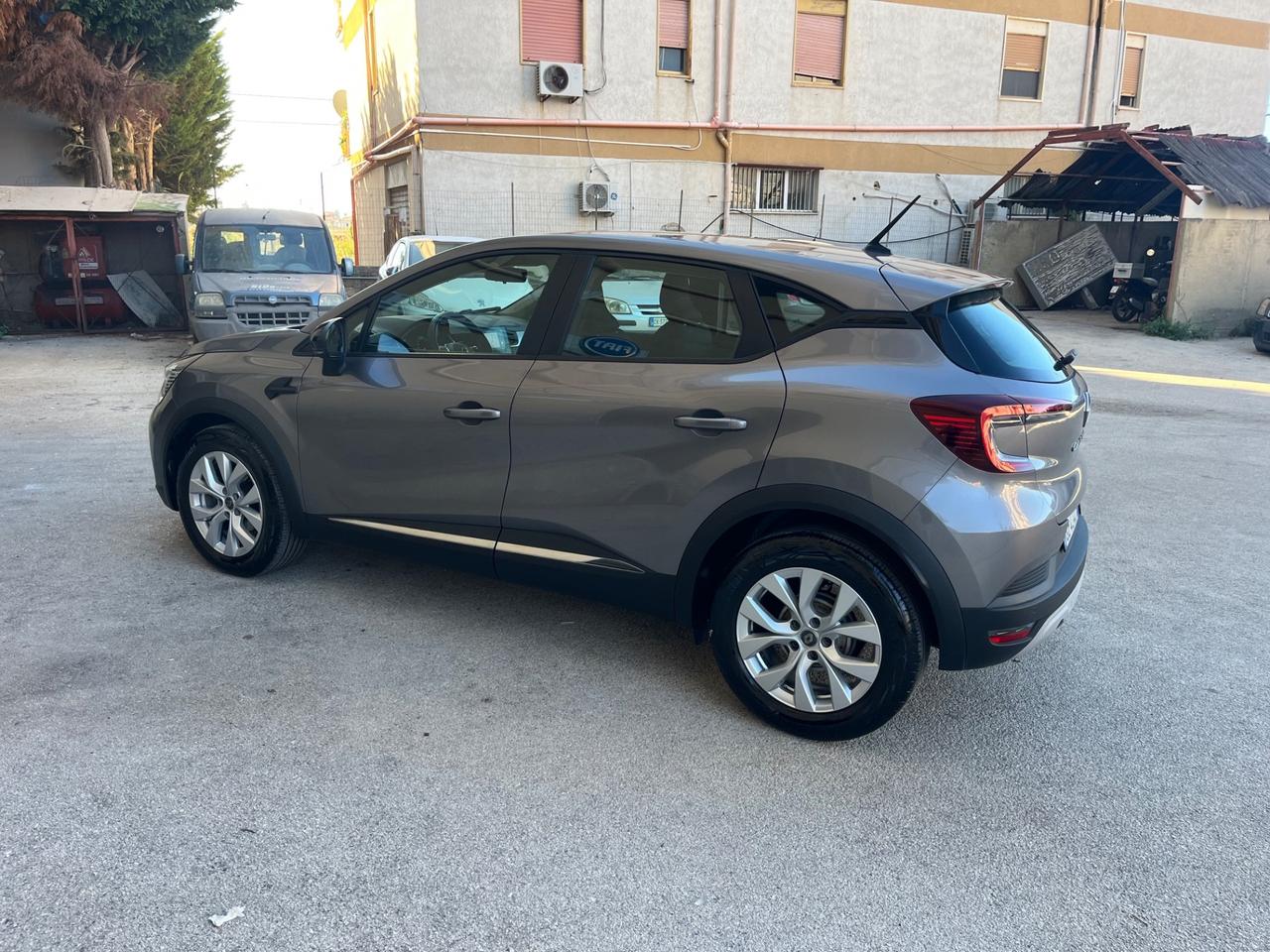 Captur Blue dCi 95 CV Business - km certificati-