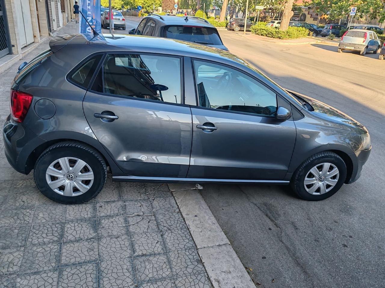 VOLKSWAGEN POLO 1.2/64CV 12V 5 PORTE