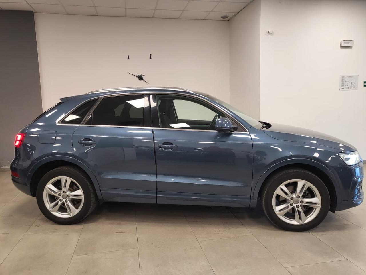 Audi Q3 2.0 TDI 150 CV quattro S tronic Sport