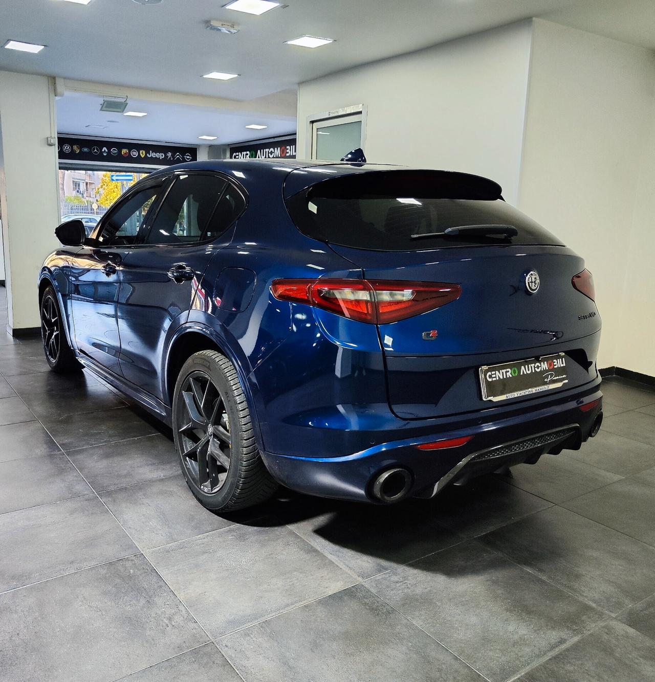 Alfa Romeo Stelvio 2.2 Turbodiesel 180 CV AT8 Veloce