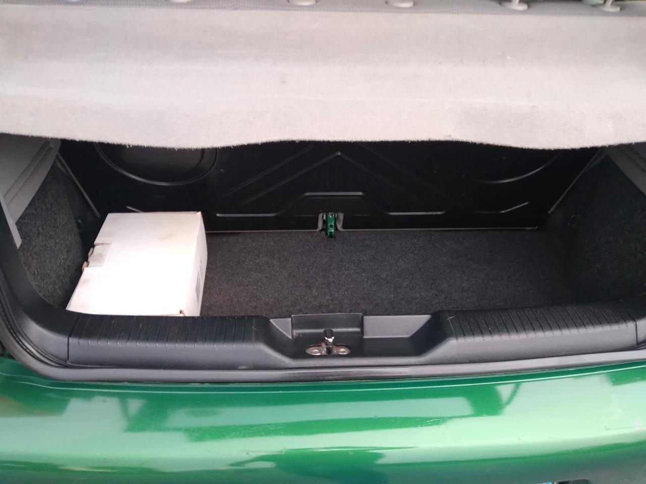 Volkswagen Lupo 1.4 75cv cambio automatico x neopatentati
