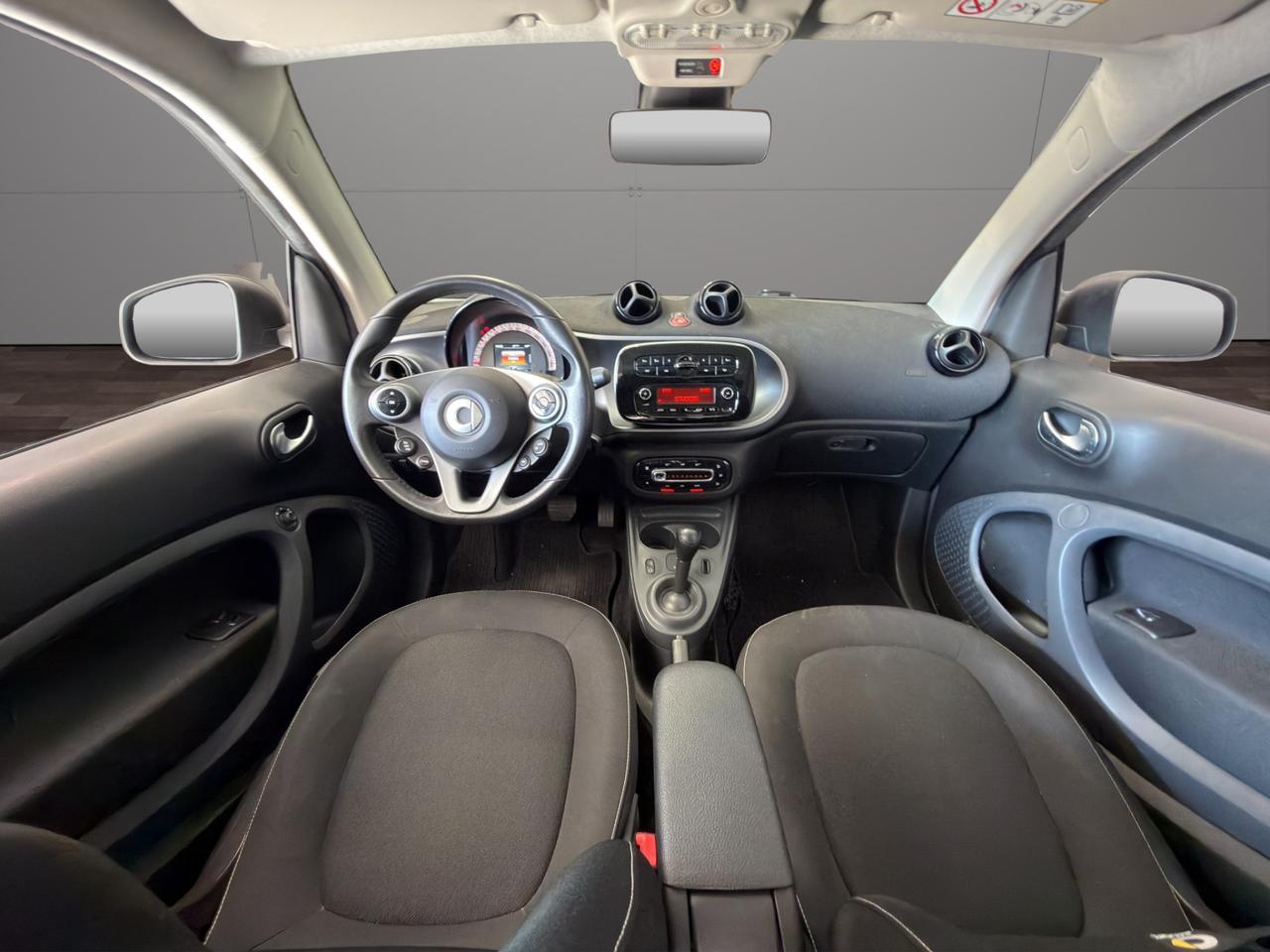 Smart forTwo 0.9 turbo Passion 90cv - Unico proprietario - Cerchi in lega - Luci Led - Tetto panoramico - Sedili riscaldatili - Bracciolo centrale